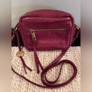 Margot Leather Lena Camera Crossbody Bag Merlot Adjustable Strap Zipper Close